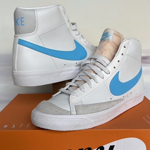 Nike Men’s BLAZER MID '77 VNTG

Style BQ6806-126 Sneakers - Picture 14 of 16